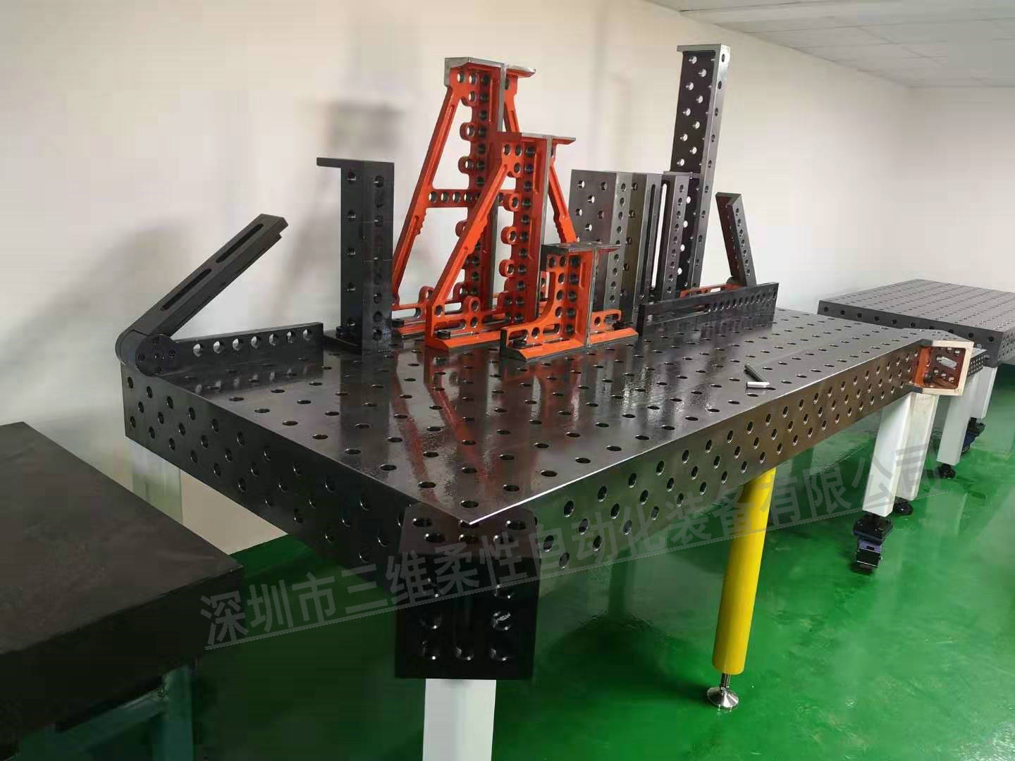 柔性焊接工裝